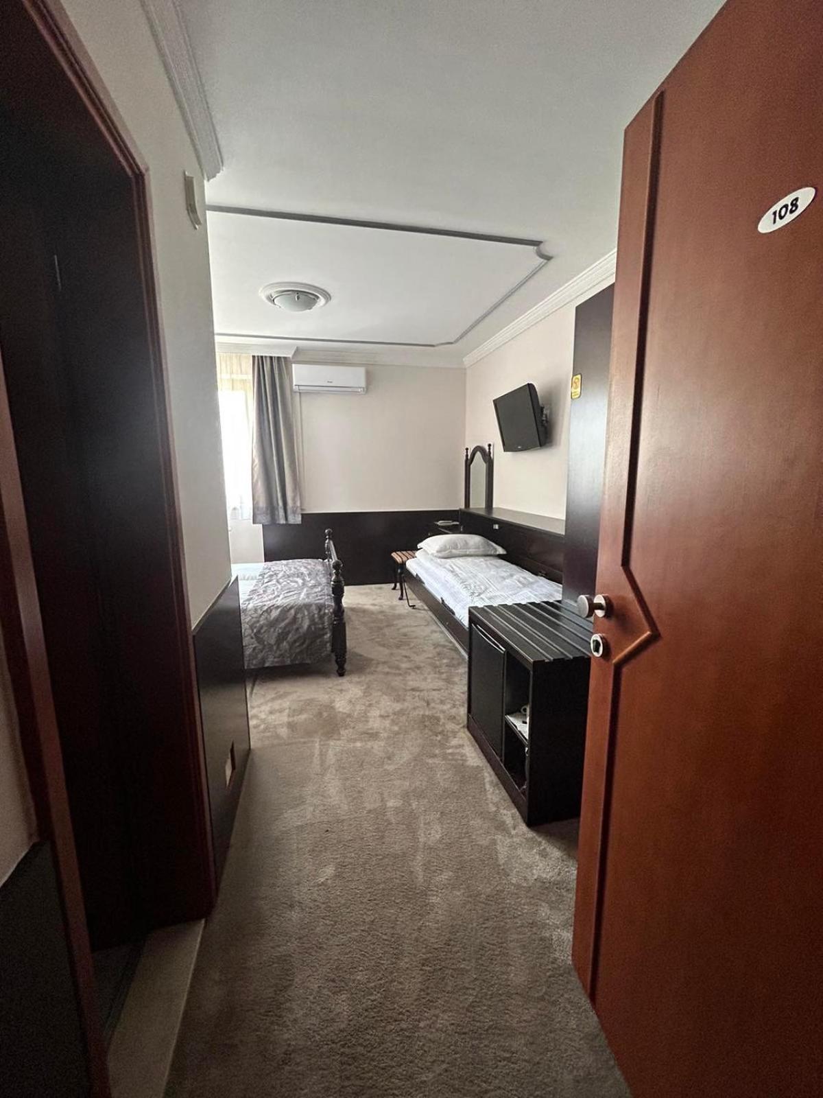 Hotel Bosna 1 Ilidža エクステリア 写真