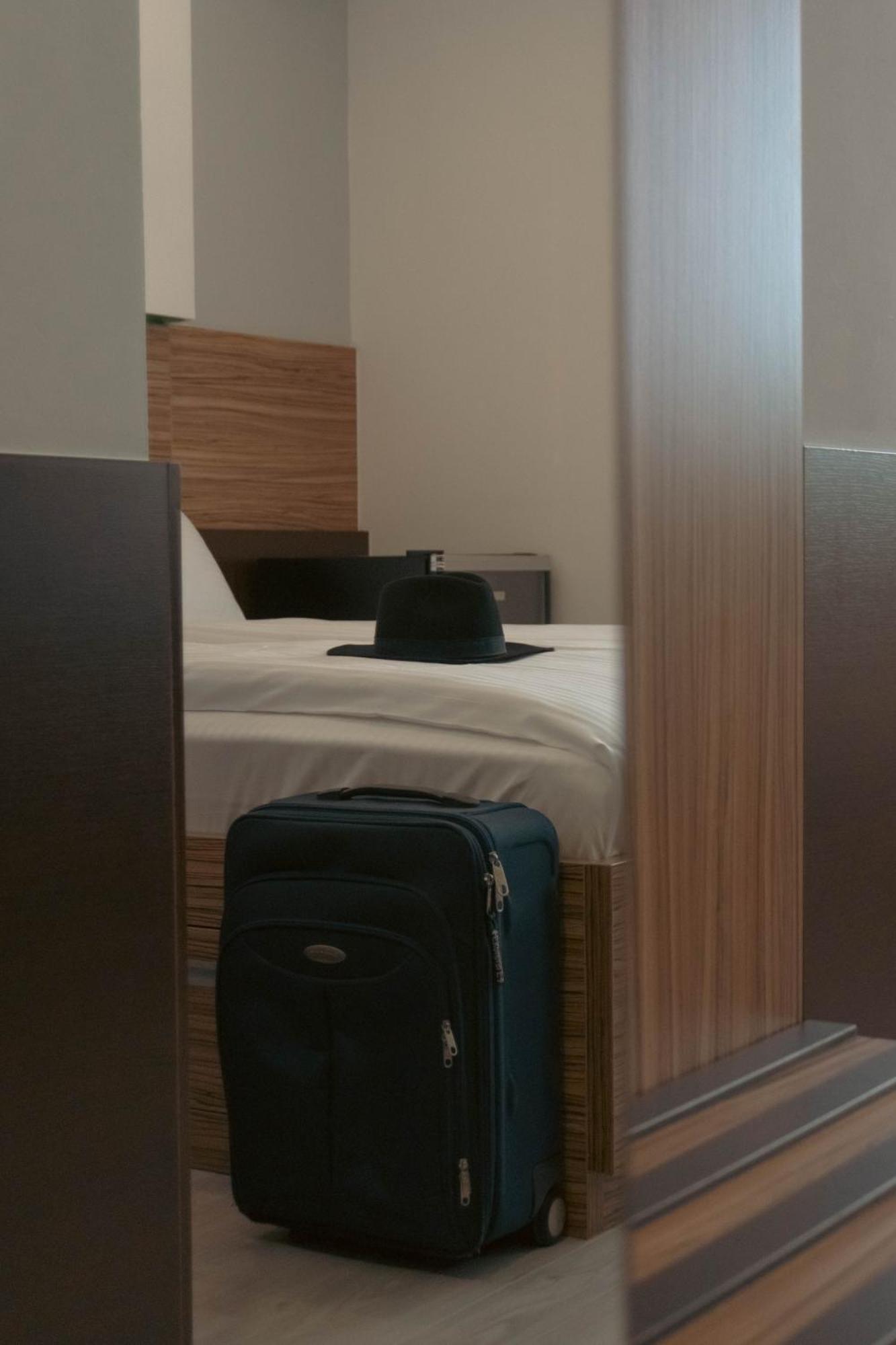 Hotel Bosna 1 Ilidža エクステリア 写真