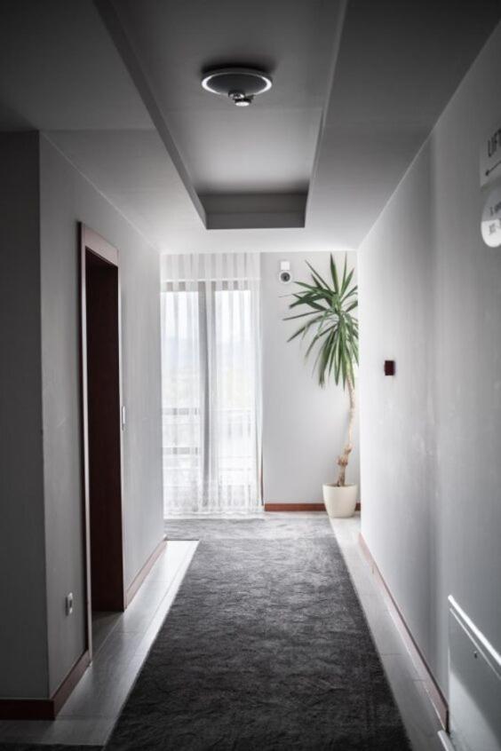 Hotel Bosna 1 Ilidža エクステリア 写真